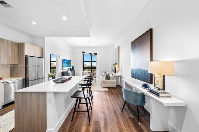 Foto del edificio - 2800 SW 27th Terrace