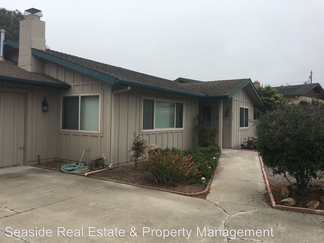 Primary Photo - 2 br, 2 bath House - 2420 Palisades Ave.