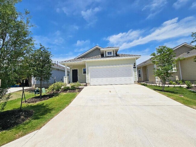 Foto del edificio - 110 Bluestem Dr