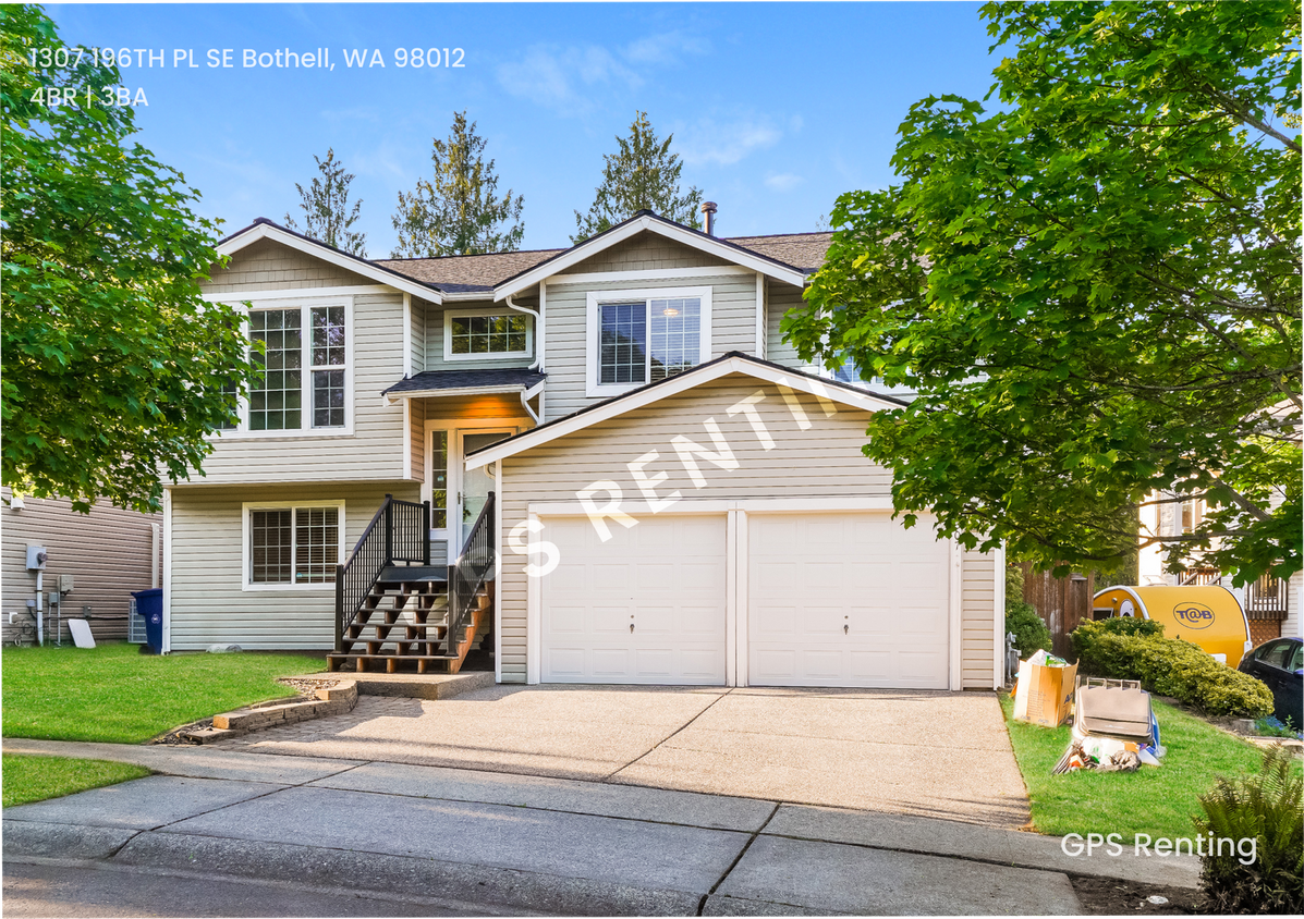 Foto principal - Beautiful 4 Beds, 3 Baths, home!