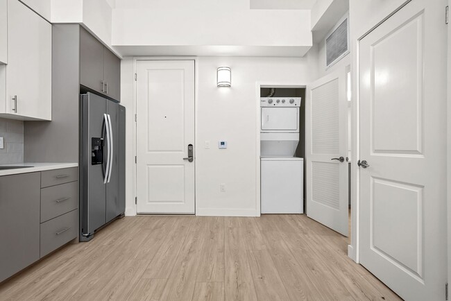 Interior Photo - Elle at Westchester