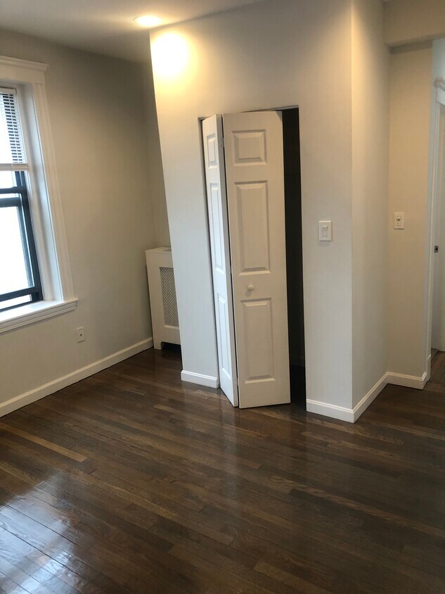 Foto del edificio - 24 Peterborough St