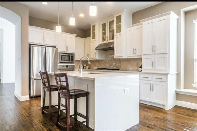 Foto del edificio - 13763 Fieldcrest Rd