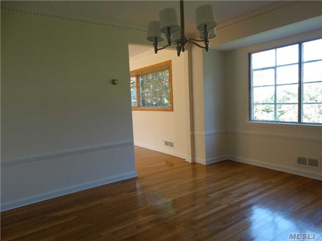 Building Photo - 376 Andrews Rd