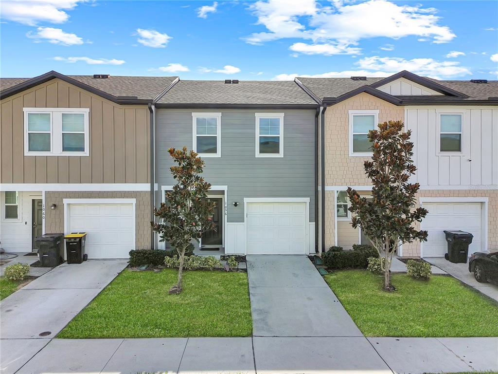 Foto principal - 1056 Appleton St