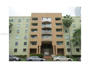 Building Photo - 501 SW 1st St