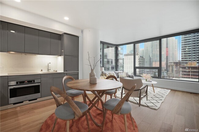 Foto del edificio - 1808 Minor Ave