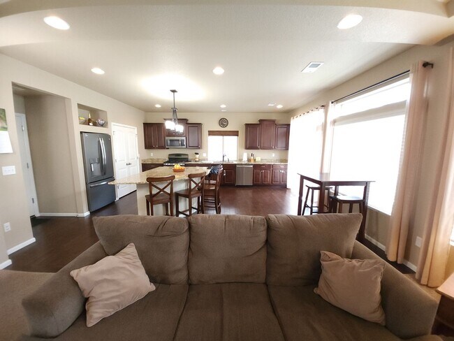 Foto del edificio - 8392 Longleaf Ln