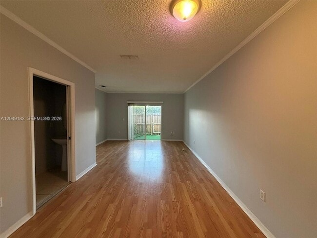 Foto del edificio - 2304 SE 24th Ave