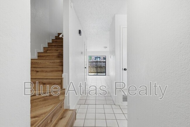 Foto del edificio - 8108 Foxfire Ln