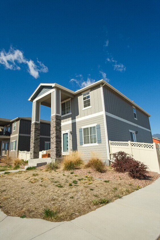 1282 Antrim Loop, Colorado Springs, CO 80910 House Rental in Colorado