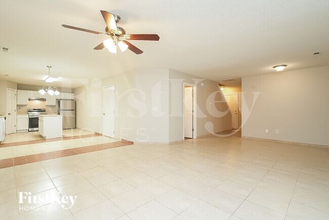 Foto del edificio - 5701 Yachtsman Ct