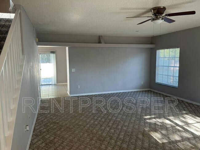 Foto del edificio - 4350 Boca Woods Dr