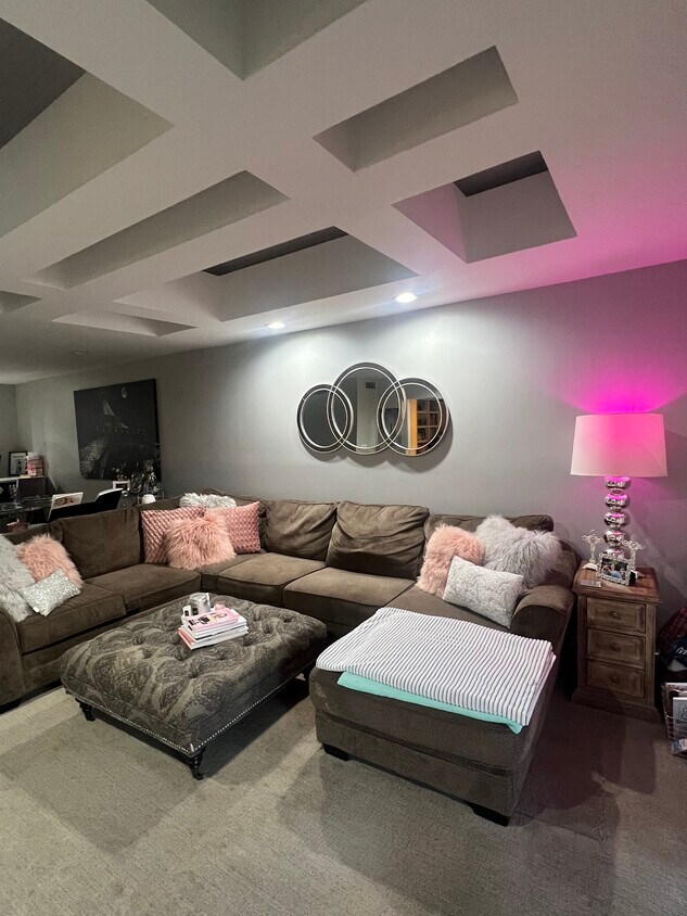 Foto principal - 3 Woodward Blvd