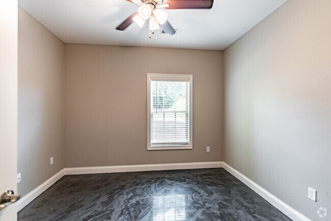 1 habitación, 1 baño - 625 pies cuadrados - Dormitorio - Otte Center II