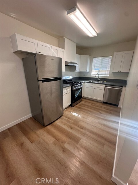 Foto del edificio - 1114 N Mayfair Ave