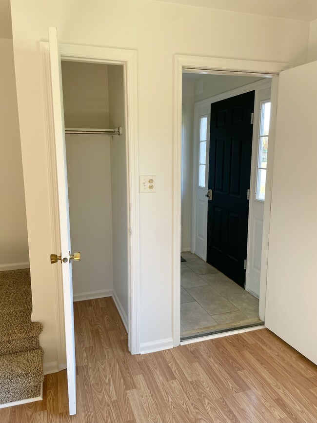 Shoe/Coat closet (next to entry way) - 38 Riverview Dr