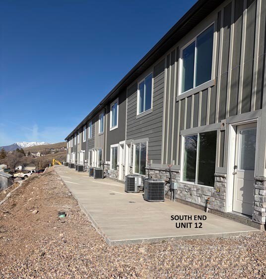 Building Photo - 764 E Diane's Way Bldg B