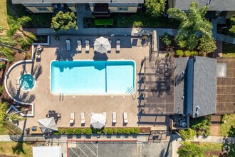 Aerial - Raintree Apartments