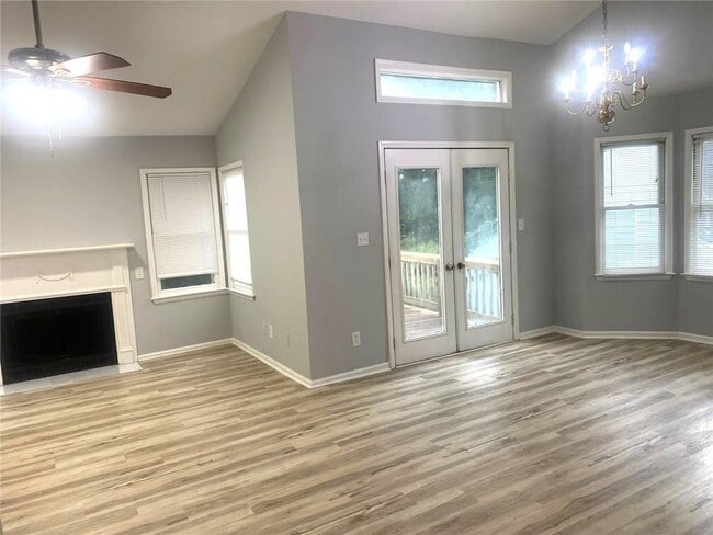 Building Photo - 8055 S Bay Ct