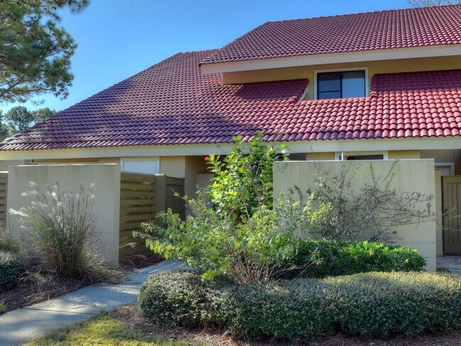 Building Photo - 5151 Beachwalk Cir