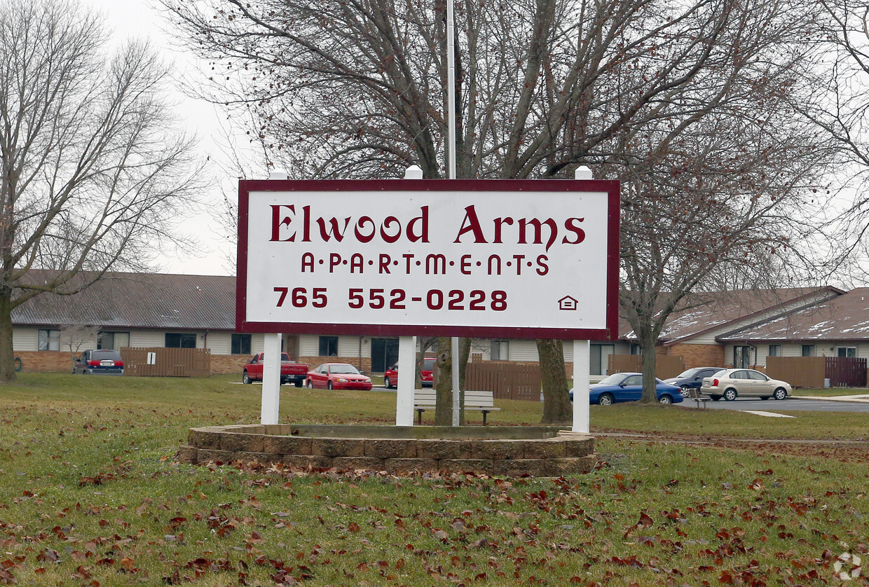 Foto del edificio - Elwood Arms