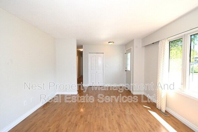 Building Photo - 1362 Aleza Crescent