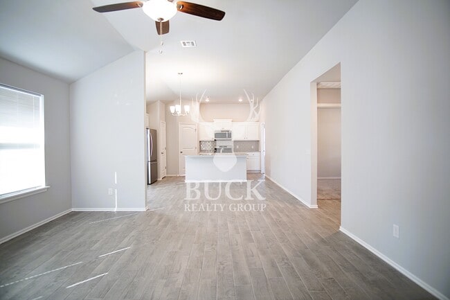 Photo - 19825 Taggert Dr House