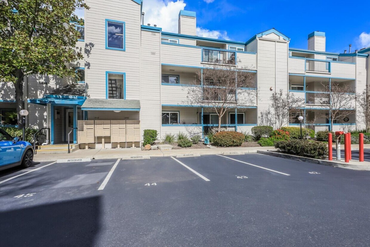 1410 Bel Air Dr, Concord, CA 94521 Condo for Rent in Concord, CA