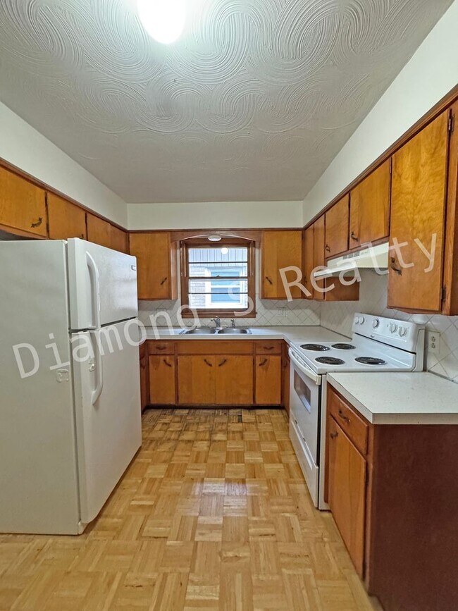 Foto del edificio - Great Location - 3 Bedroom/1 Bath Home for Lease!