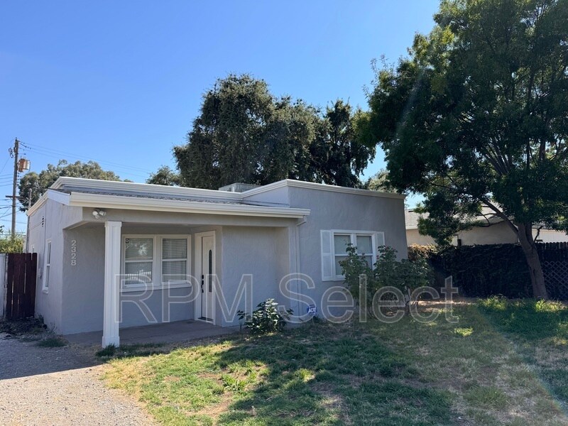 Foto principal - 2328 Mogan Ave