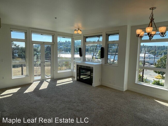 Foto del edificio - 2 br, 2 bath House - 1700 N Northlake Way,...