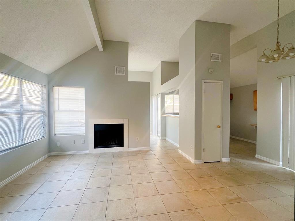 Primary Photo - 18586 N Lyford Dr