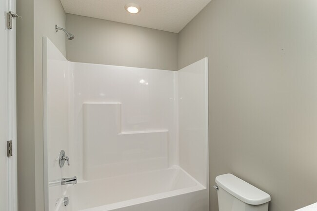 Foto del edificio - 13575 Pine Dr