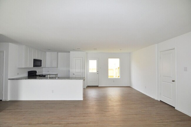 Foto del edificio - VIEW NOW - COMING SOON -  New Community in N Ft. Worth!