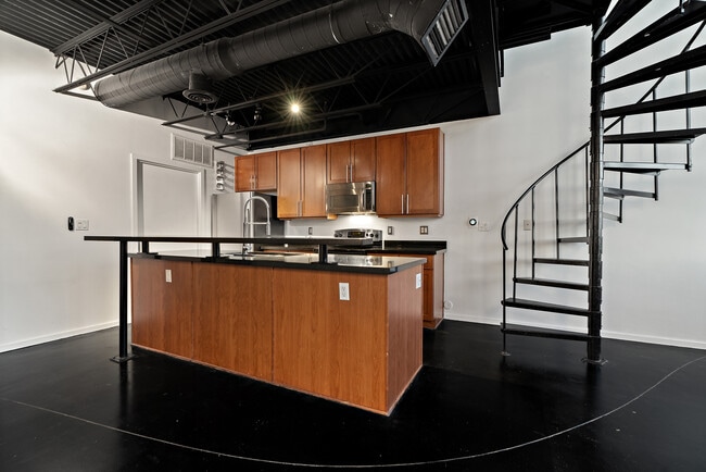 Building Photo - 3110 Thomas
