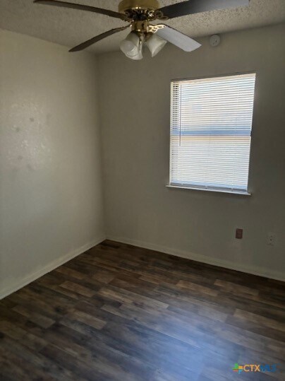 Foto del edificio - 1702 Sagebrush Dr