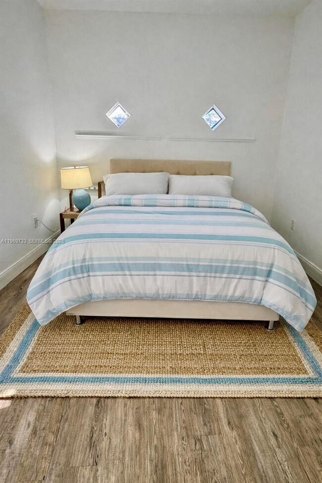 Foto del edificio - 1185 Biarritz Dr