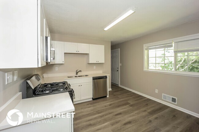 Foto del edificio - 8904 Channing Dr