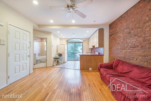 Primary Photo - 350 9th St