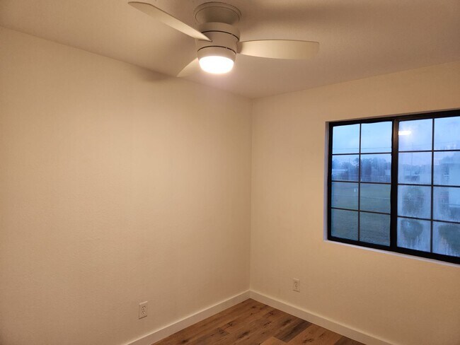 Foto del edificio - Cozy 3BR 1BA House Near Buckingham Area