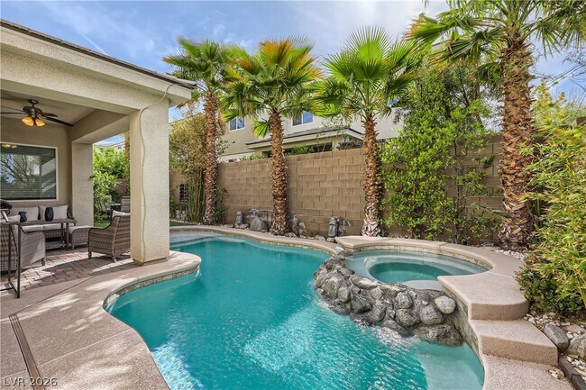 Foto del edificio - 8117 Aster Meadow Way
