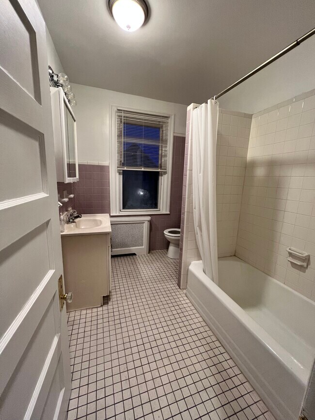 Bathroom - 1218 Cottman Ave