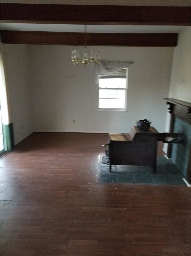 469 Sharitz Rd, Wytheville, VA 24382 House Rental in Wytheville, VA