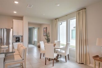 Building Photo - 7215 Clearwater Cv Dr