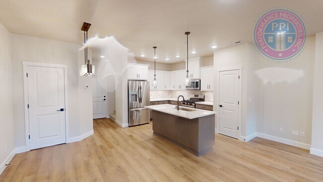 Building Photo - Hillsboro New Construction, Near Hi-Tech, ...