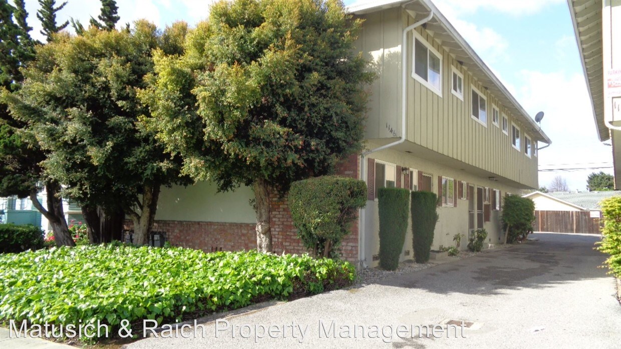 Primary Photo - 3 br, 1.5 bath Apartment - 1150 Pierce St.