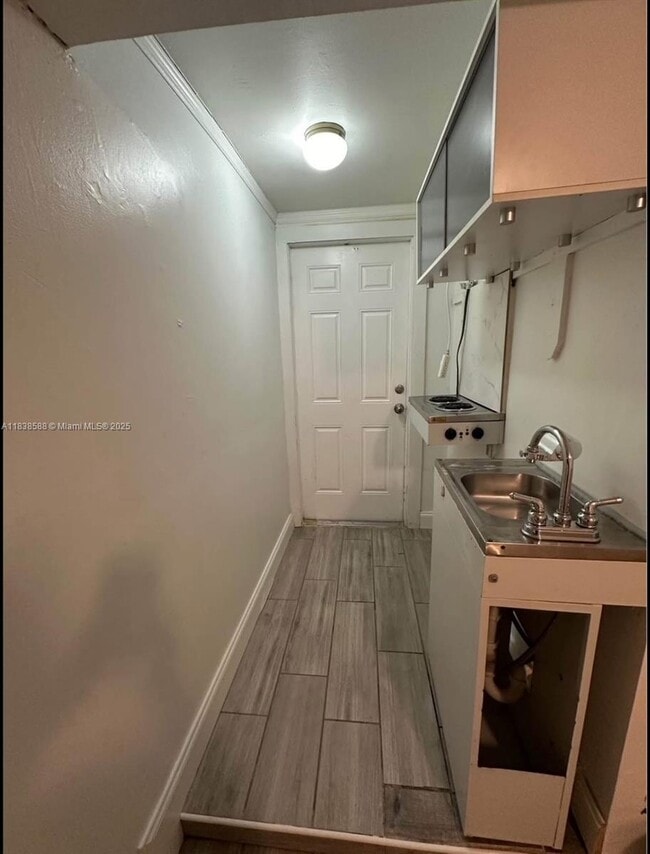 Foto del edificio - 5203 SW 102nd Ct