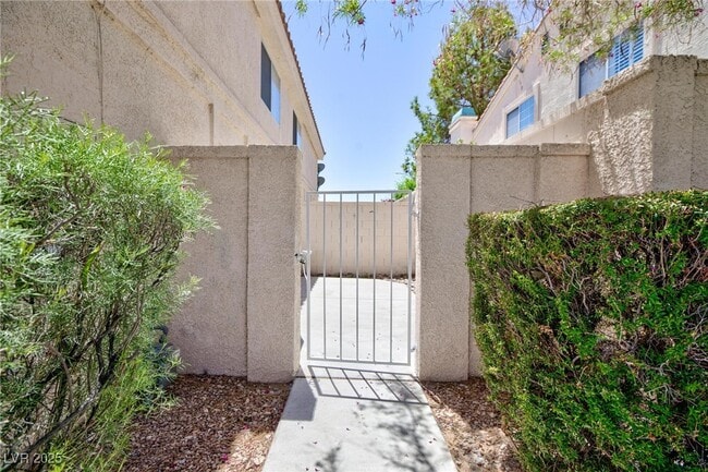 Building Photo - 8067 Dorinda Ave