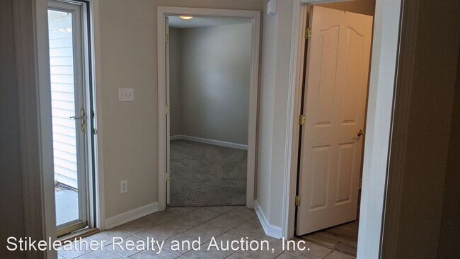 Building Photo - 2 br, 2 bath House - 108 Glen Oaks Court